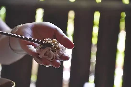 别具一格的云南特色小吃,细数不得不吃的云南特色小吃