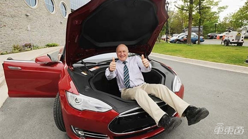 特斯拉自家电池怎么样的,特斯拉自研的电池怎么样