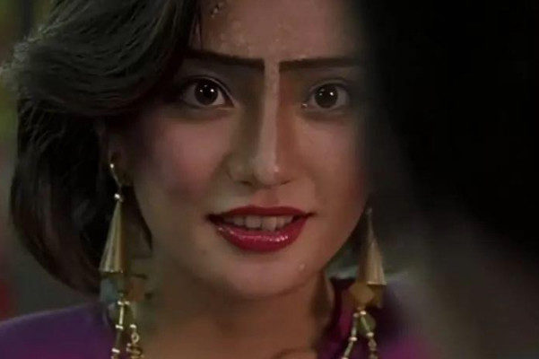 周星驰里很丑的女的,为什么周星驰电影女主角都被扮丑