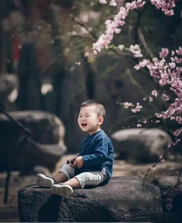 小孩子眼袋黑说脾胃差是吗,孩子脾胃好了眼袋会消失吗