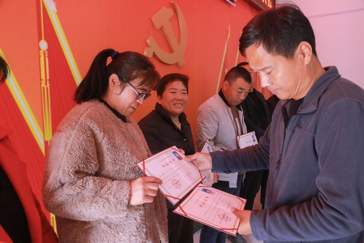 新密市职教中心2019届,我县举办新型职业农民培训