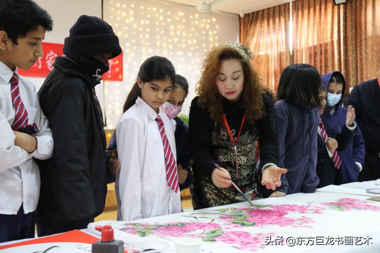 翰墨传情大爱无疆中巴友谊建交七十周年文化系列活动盛况综述之二