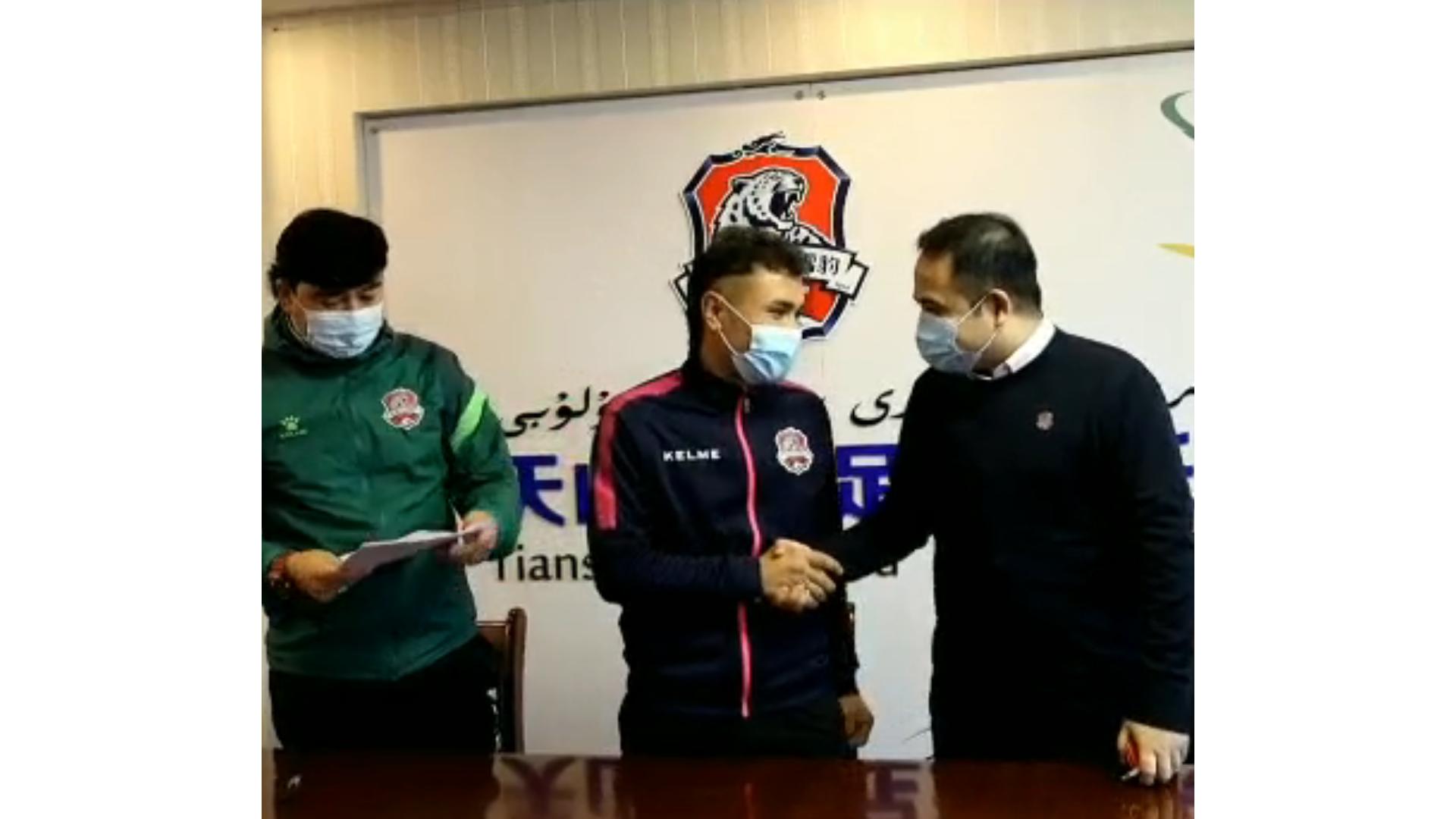 努尔飞腿踢过几场比赛,努尔飞腿u21首秀进球