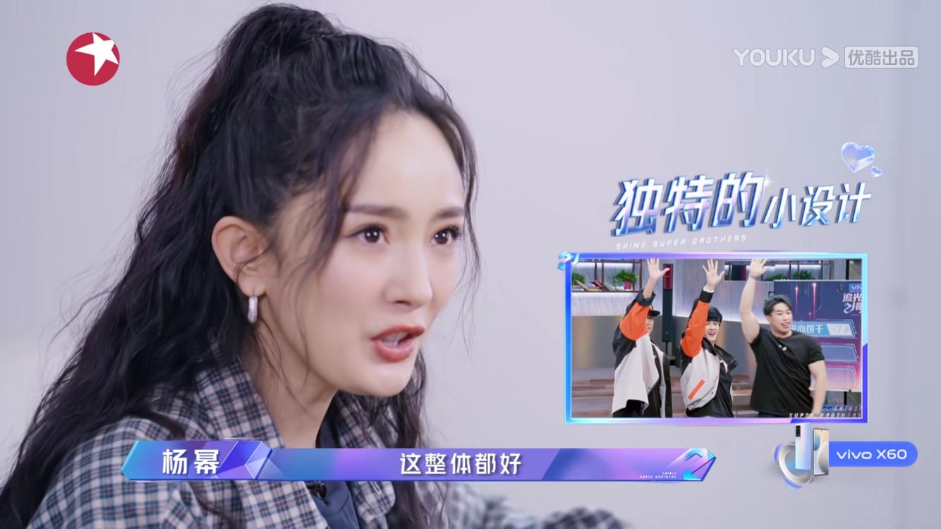 无颜、哑嗓、广场舞水平的搞笑担当烧老师凭啥得“小考”第一？