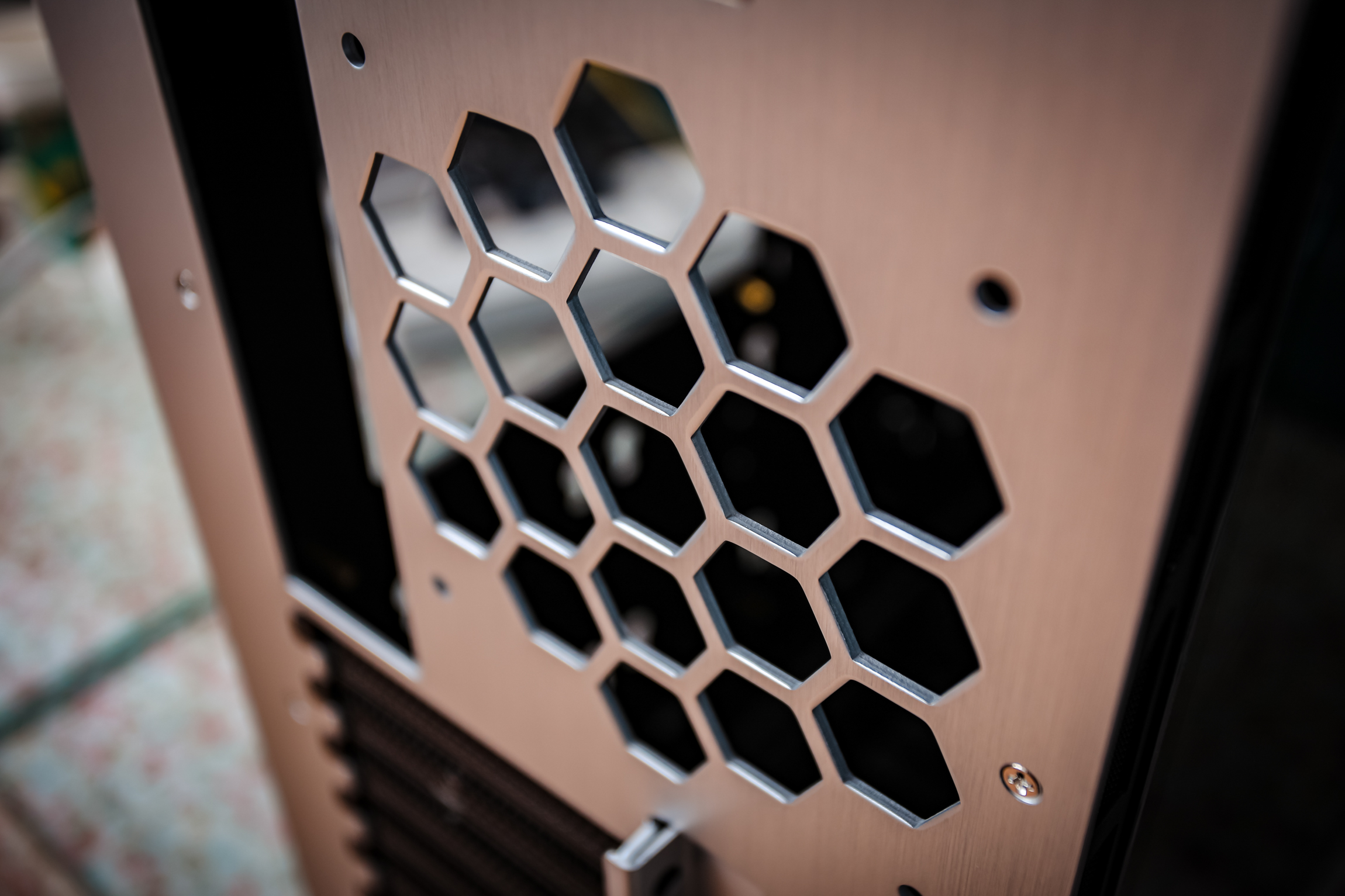 乔思伯umx6机箱装机教程,乔思伯umx6改造