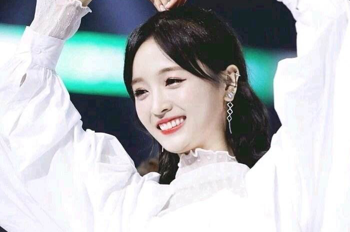 一周飙涨的95后女明星十强之首是谁？宋祖儿黄霄云杨超越关晓彤