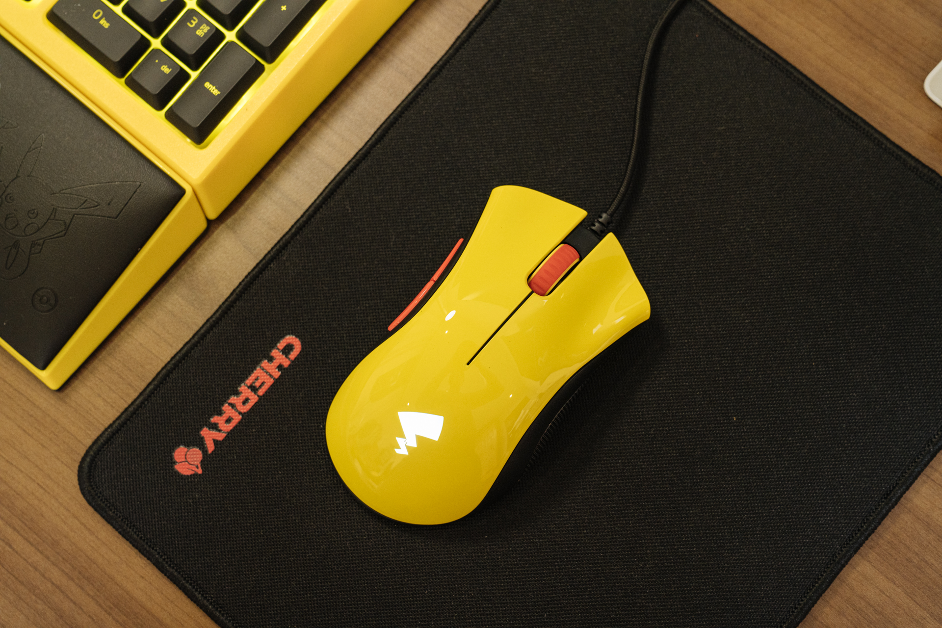 袖珍建造游戏布置图,平民游戏桌面布置