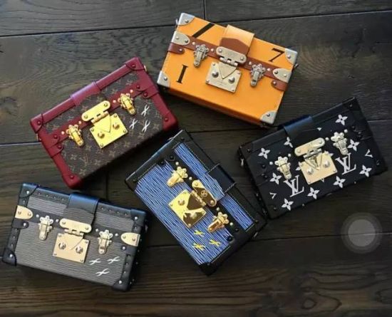 不能装行李的箱子成了天价盒子，只是被冠上LV...