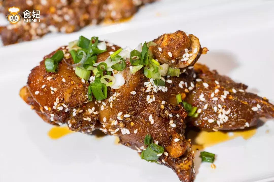 连续半个月,这个Mall*搞狂**事,从佛山轰动到广州