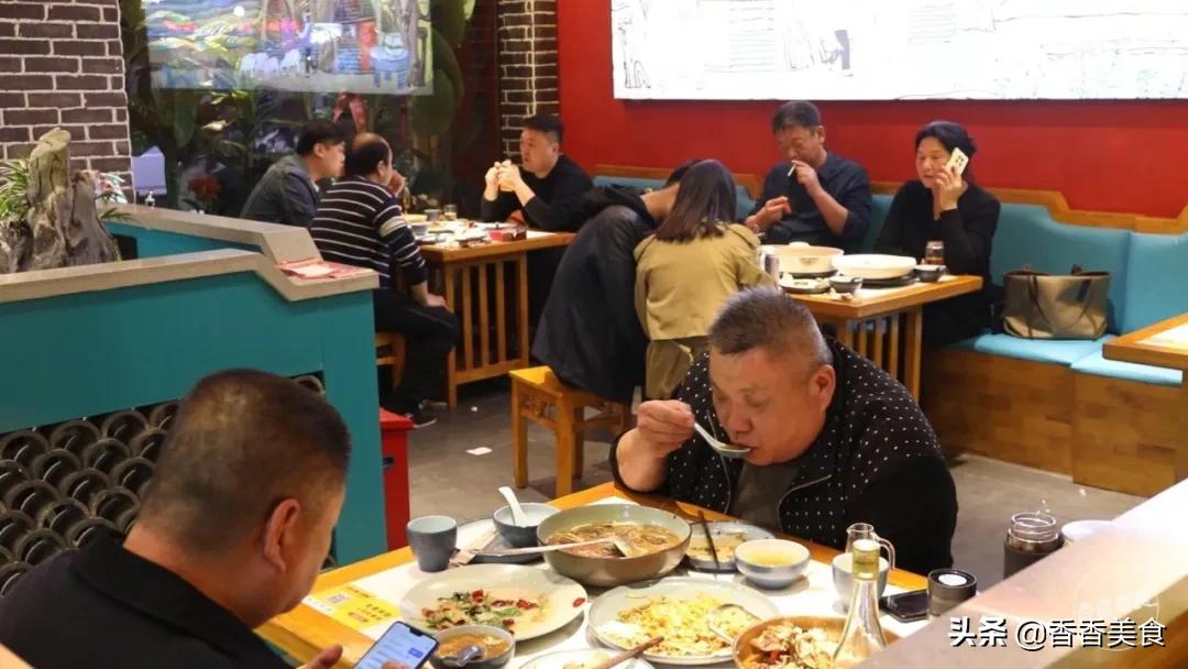 人气最旺的特色馆子,苍蝇馆子特色菜前十名