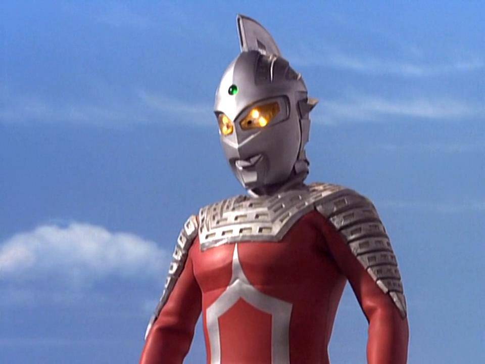 模玩机设:以弹之名守望地球地球的赤红巨人SHF赛文