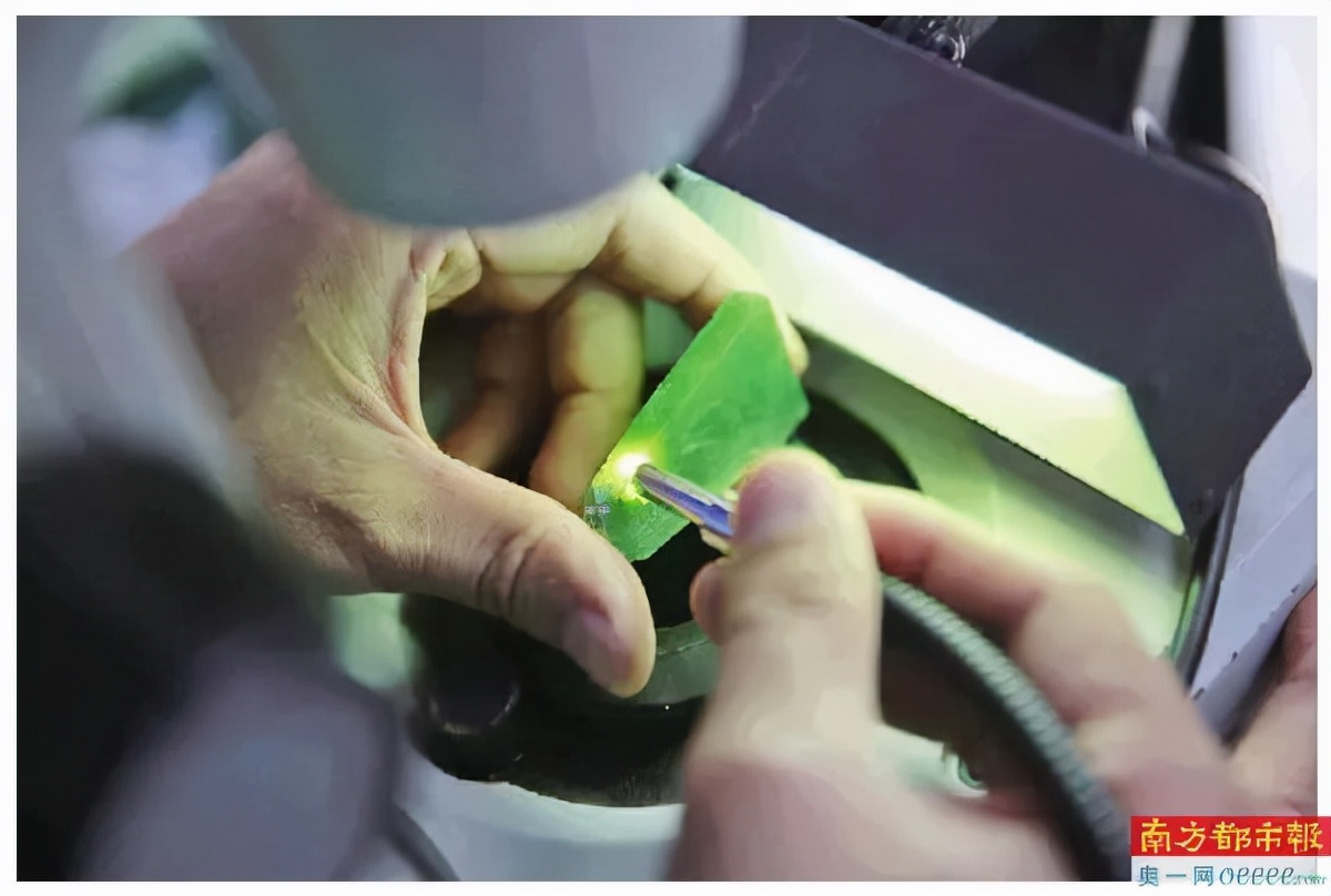 女子花1.2万买包后续,女子花22万元网购被骗