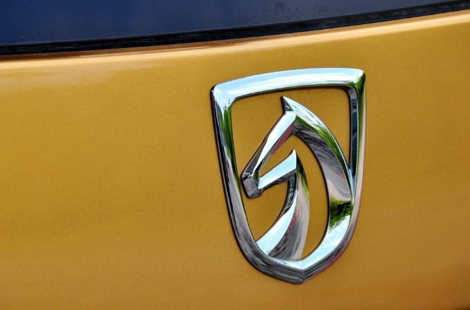 这车顶配8万,几乎没有故障投诉,年销量36万,村里人都说好