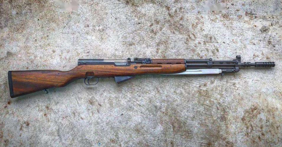 “墨西哥帮派”的30种*器武**，就连重狙和RPG都有