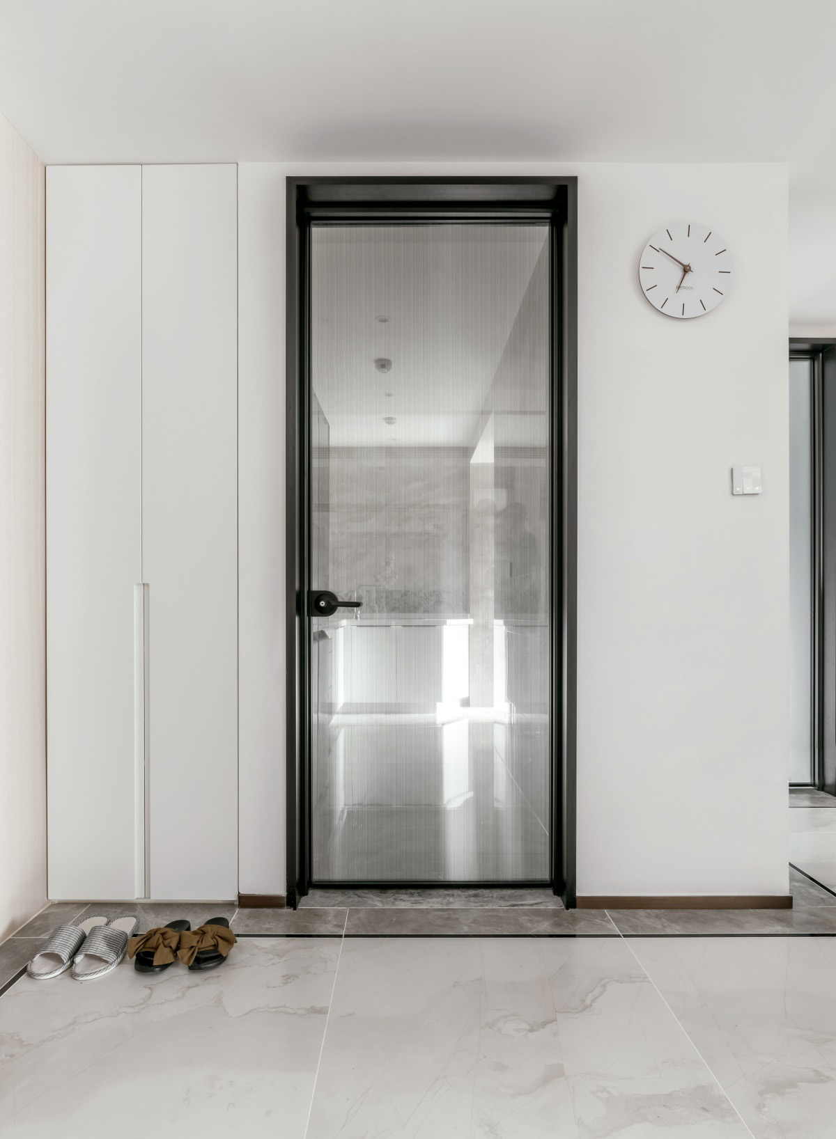 小户型大储物空间两室一厅设计图,90平小户型精装房收纳设计