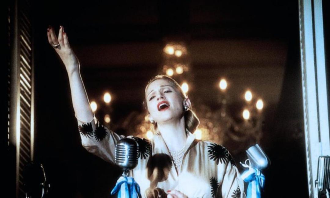 麦当娜年轻时热舞,麦当娜小甜甜照片