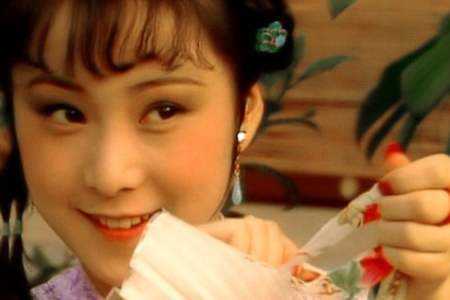 “琴雪读红楼”之晴雯生病话娇柔女生保健