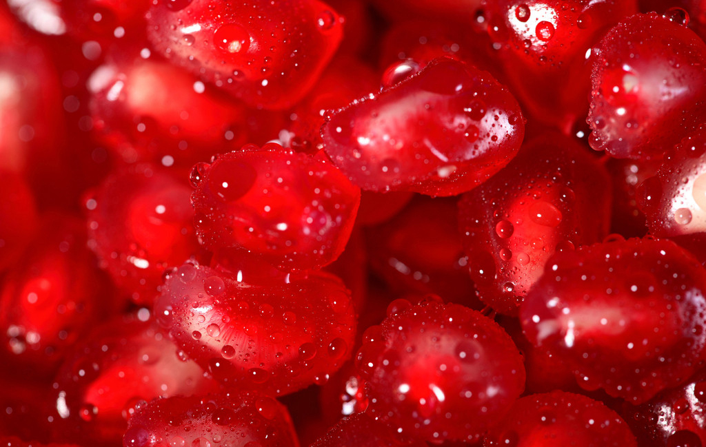 红宝石无籽石榴,又大又甜不裂果的无籽石榴