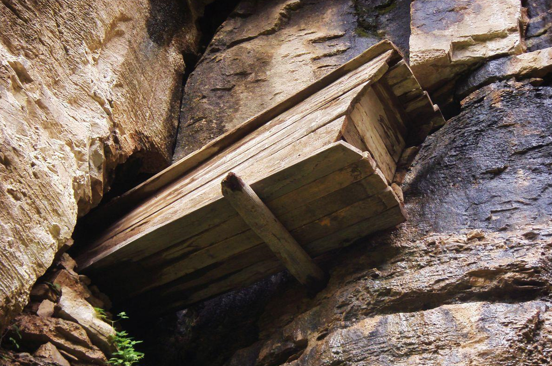 宁可试人棺切莫试人鞋的释义,宁可试人棺切莫试鞋