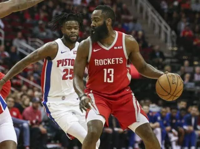 武磊获中超最佳球员；火箭胜活塞；首钢八连胜；德罗巴宣布退役