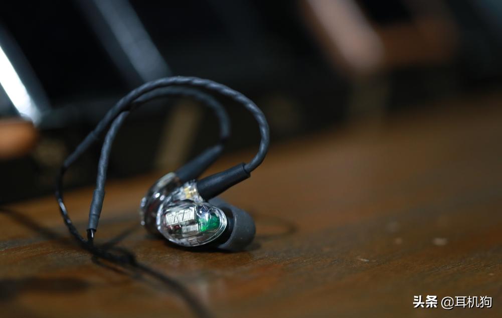 被日本媒体评价最合适3k价位入耳式动铁耳机威士顿umpro30评测