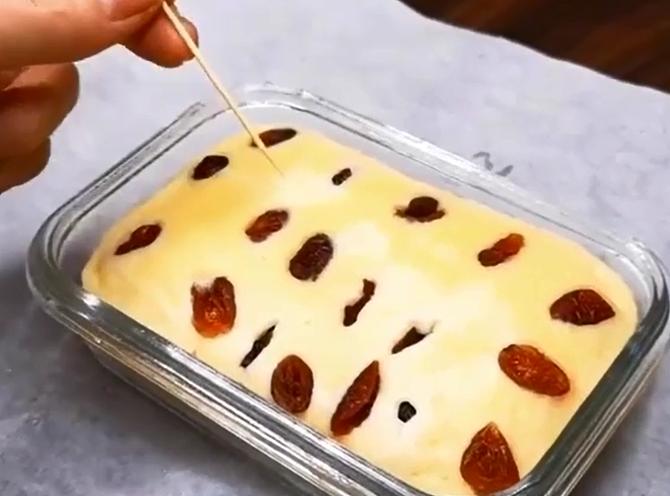 不用烤箱不用电饭煲做的酸奶蛋糕,电饭煲怎么做酸奶蛋糕简单又好吃