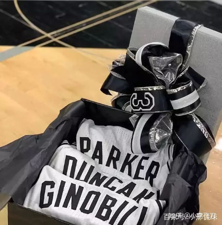 马刺正式退役托尼·帕克的9号球衣,世间再无GDP,法国跑车终熄火