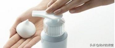 吹爆全网的护肤成分，如小核菌胶、透明质酸，可能只是一个增稠剂