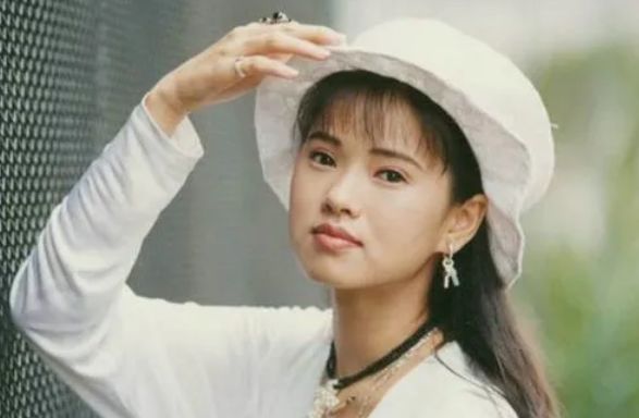 伊能静被批评完整视频,伊能静50岁生日长文内容