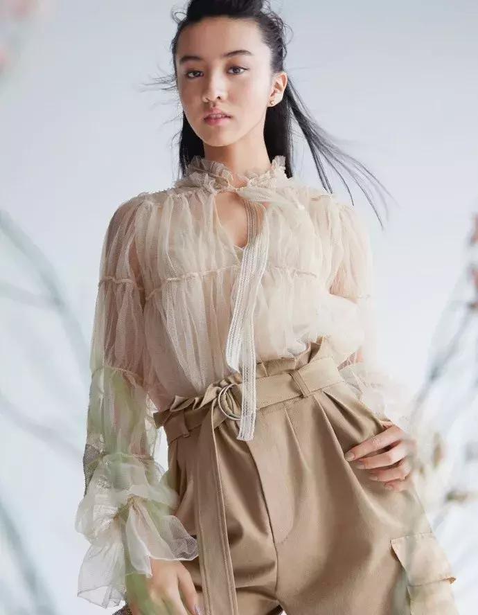 15岁拿下香奈儿,15岁靠自己拿下香奈儿