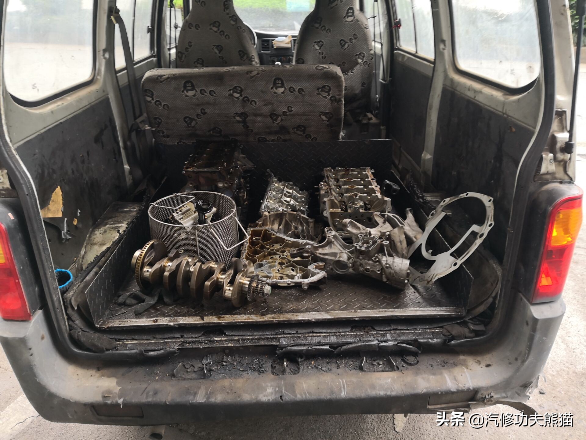 奥迪第三代ea888怎么还烧机油,奥迪的三代ea888烧机油吗