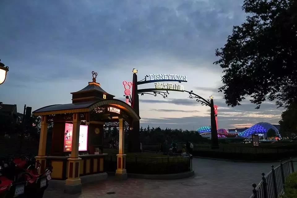 最新上海迪士尼乐园游玩攻略,上海迪士尼快来收获快乐