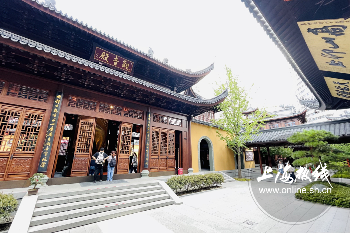 感受闹市中一处静谧之美,感受寺庙那份静谧和肃穆