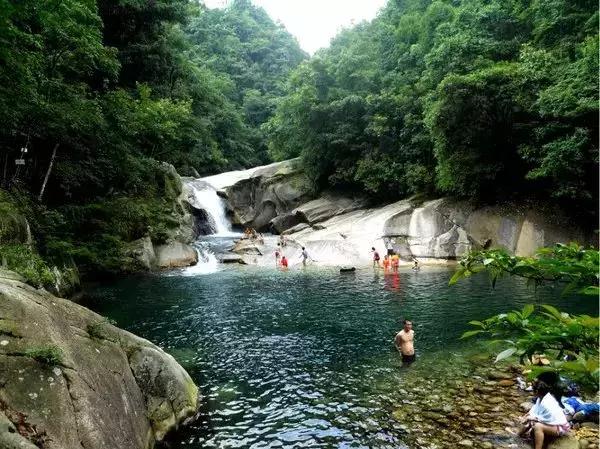 柳州到九寨沟自驾游攻略路线图,从广西柳州去九寨沟路过哪些景区