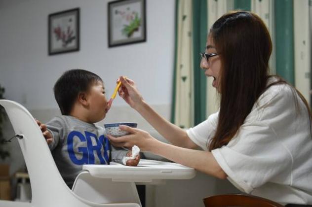 一周岁脾胃不好吃什么辅食,1岁宝宝脾胃不好吃什么辅食简单