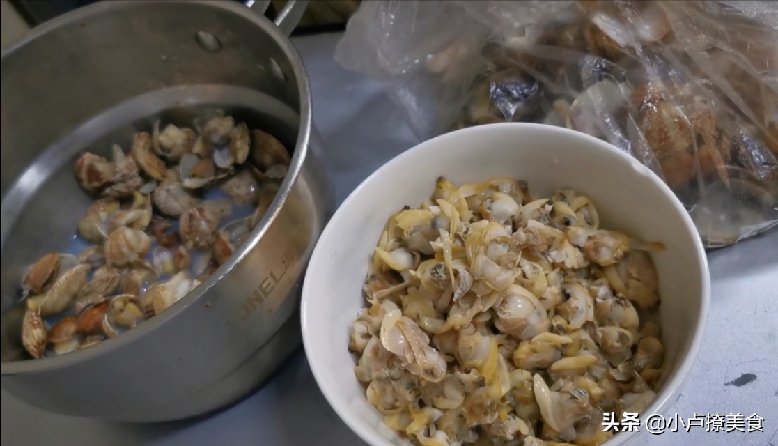 去青岛必吃红岛小蛤蜊,青岛海鲜黄皮蛤蜊吃法