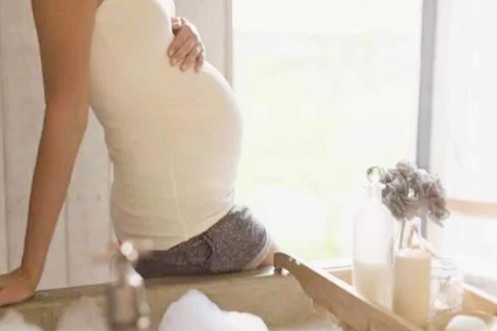 孕妈上怀和下怀产后哪个好恢复,孕妇怀孕初期上怀和下怀的区别