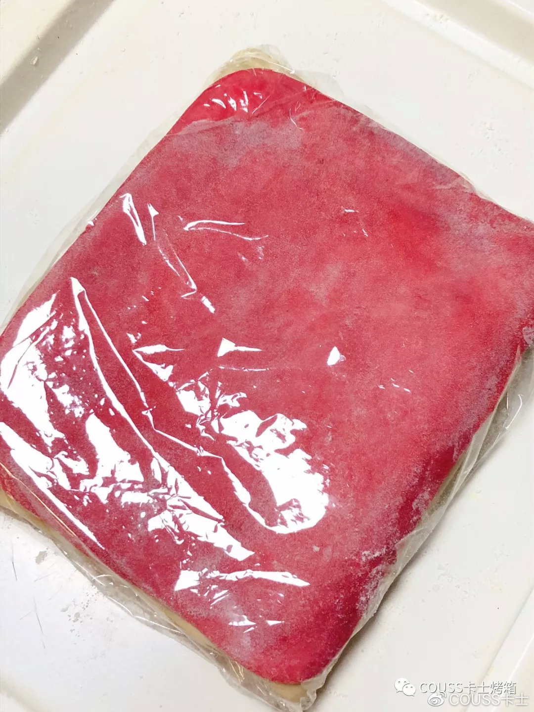 卡仕达酱酥粒面包,卡仕达酱蛋奶味面包