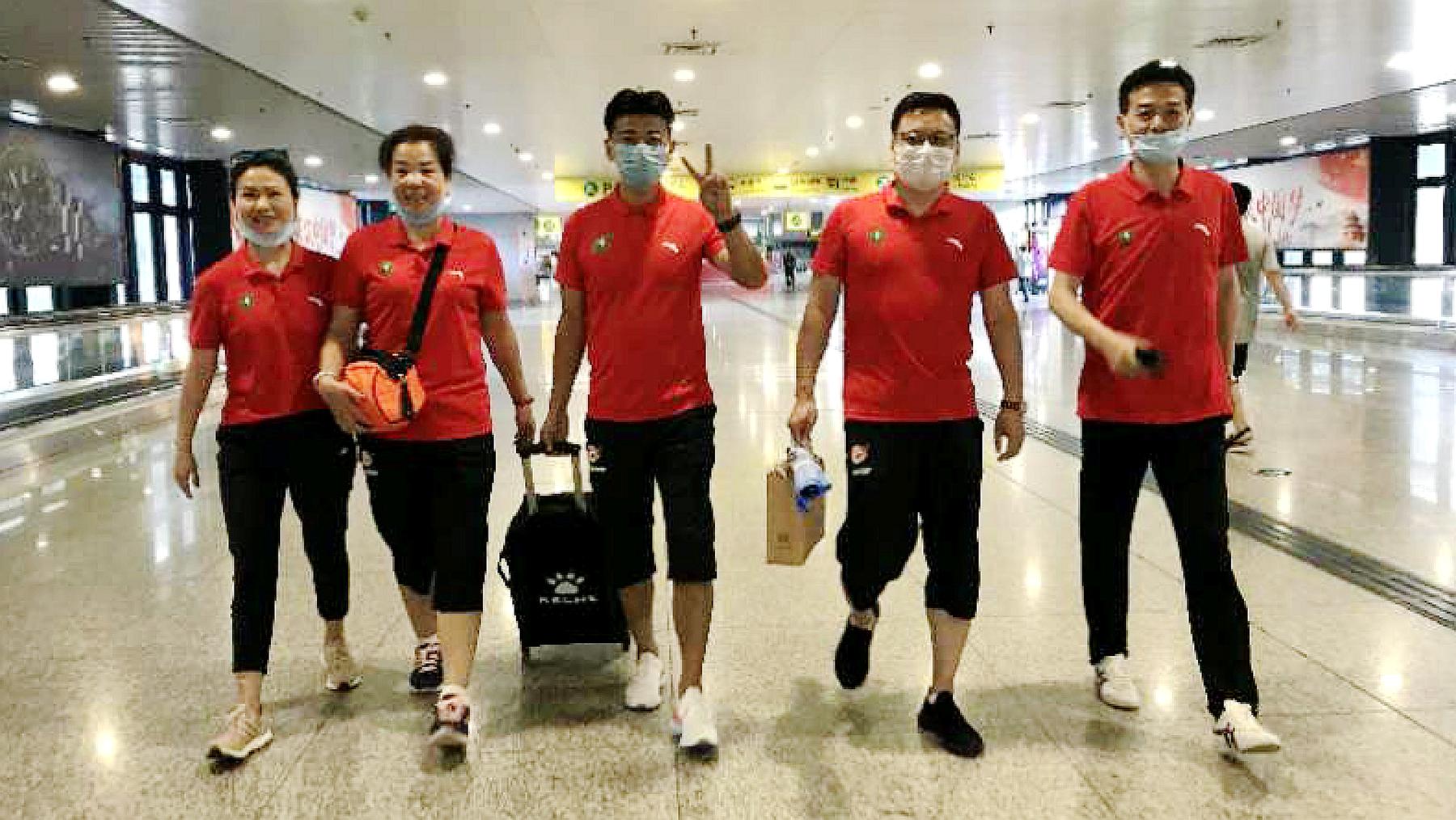 山区儿童爱心公益活动,山娃足球最新消息