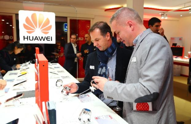 实体店老板讲的话,实体店老板告诉你为什么买华为