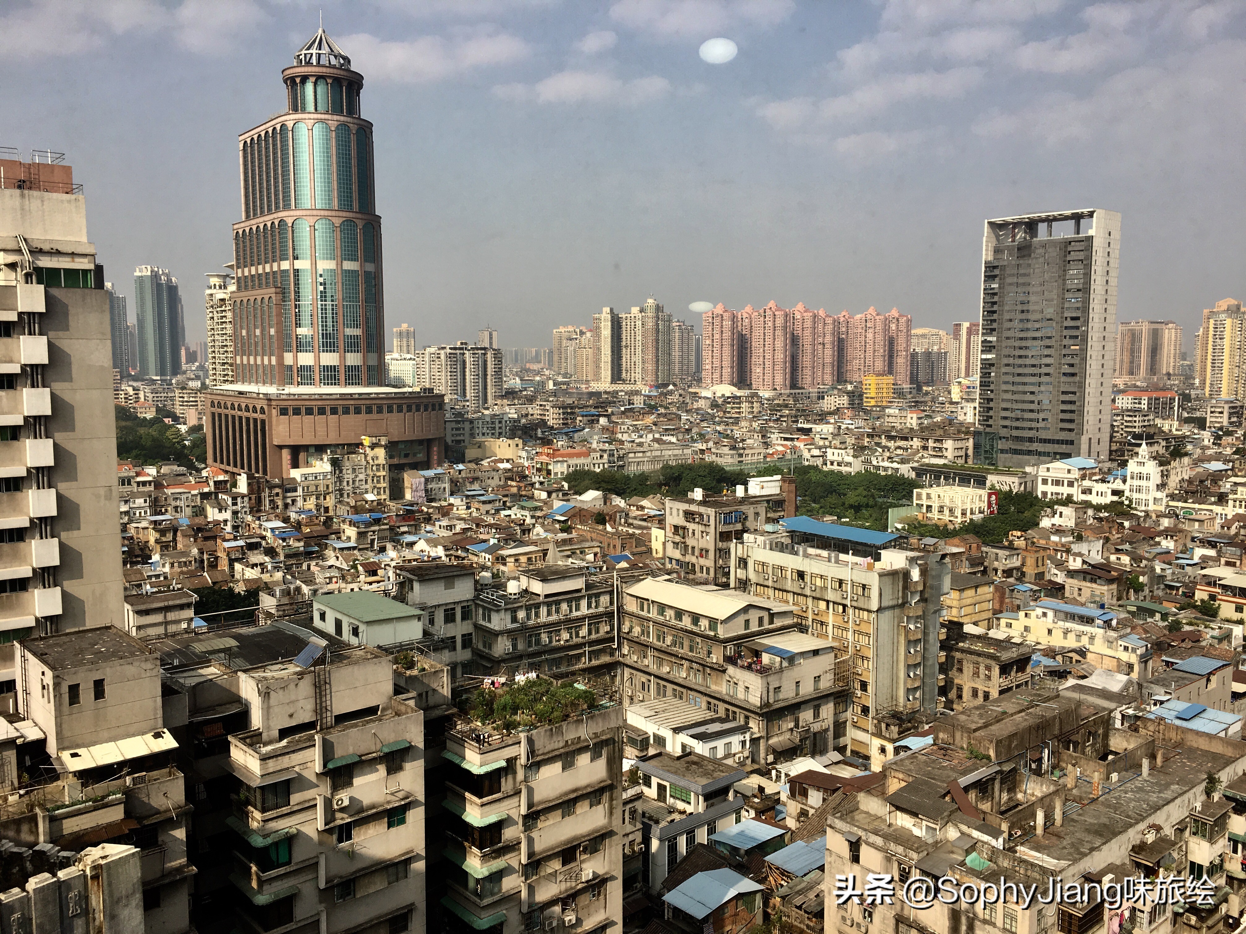 广州老牌旋转餐厅“变味”，粤菜馆改西餐厅，广式生活与情怀不再