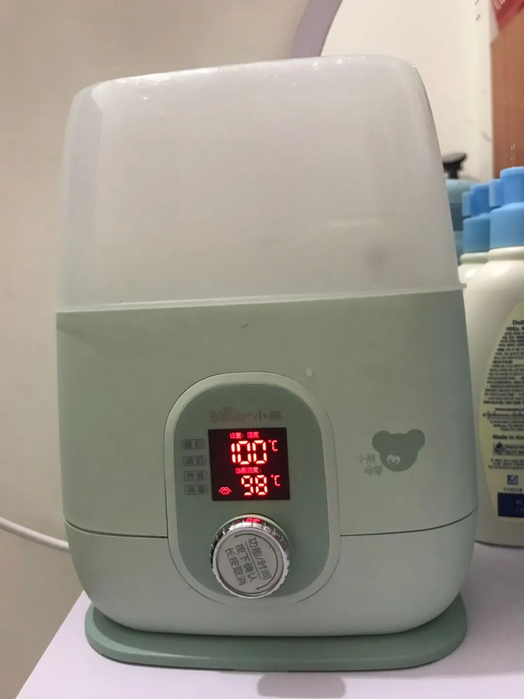 奶瓶消毒器洗了后坏了,小壮熊奶瓶消毒器维修拆解图片