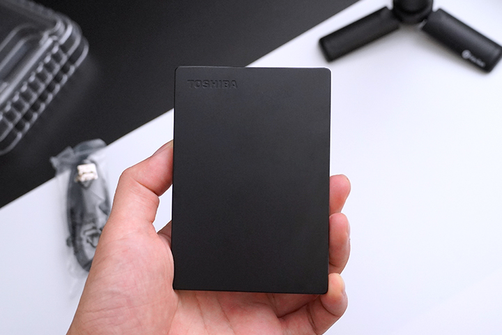 东芝超薄硬盘,测评移动硬盘1t东芝