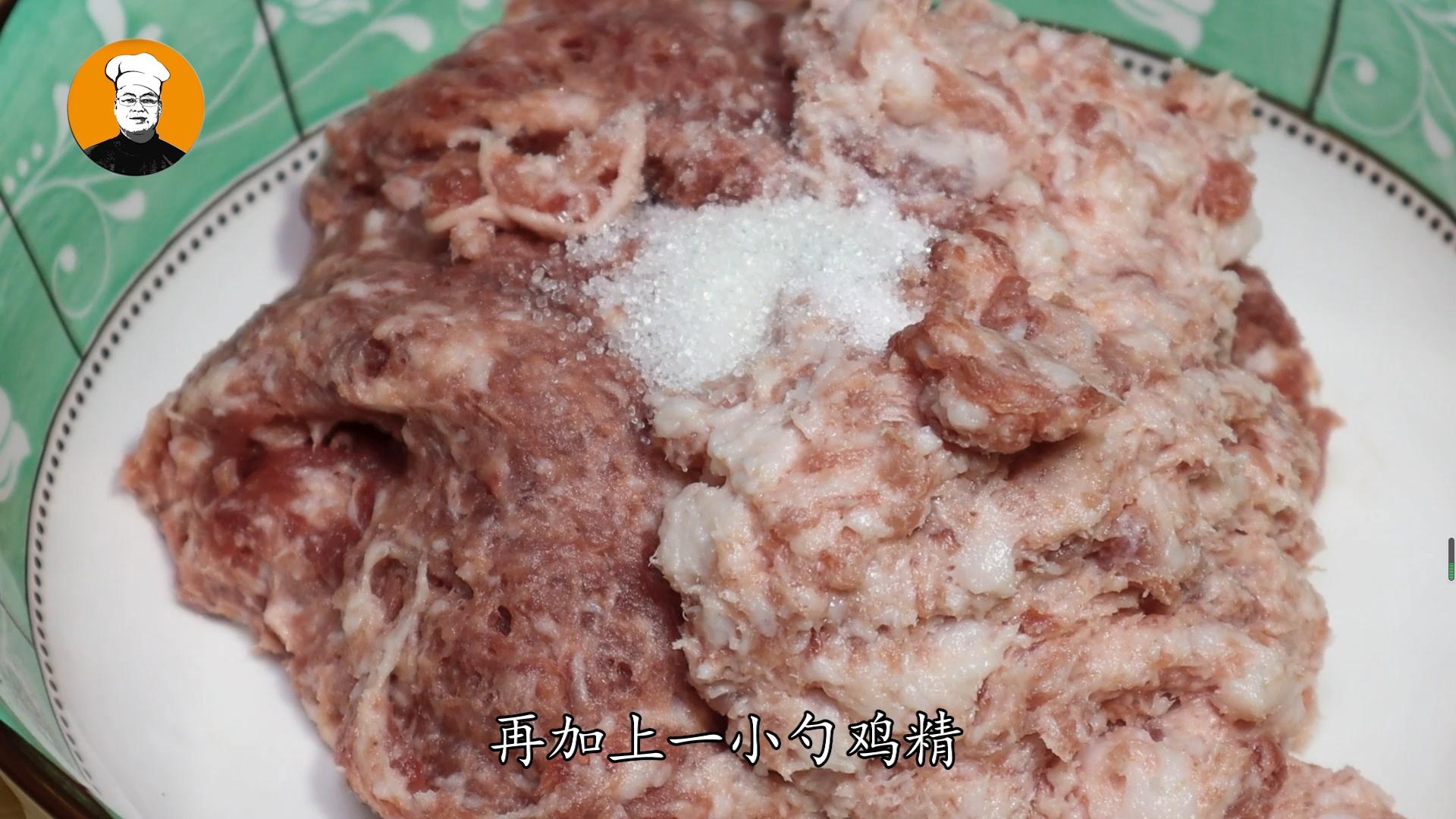 红烧狮子头的经典做法软烂入味,红烧狮子头详细教程