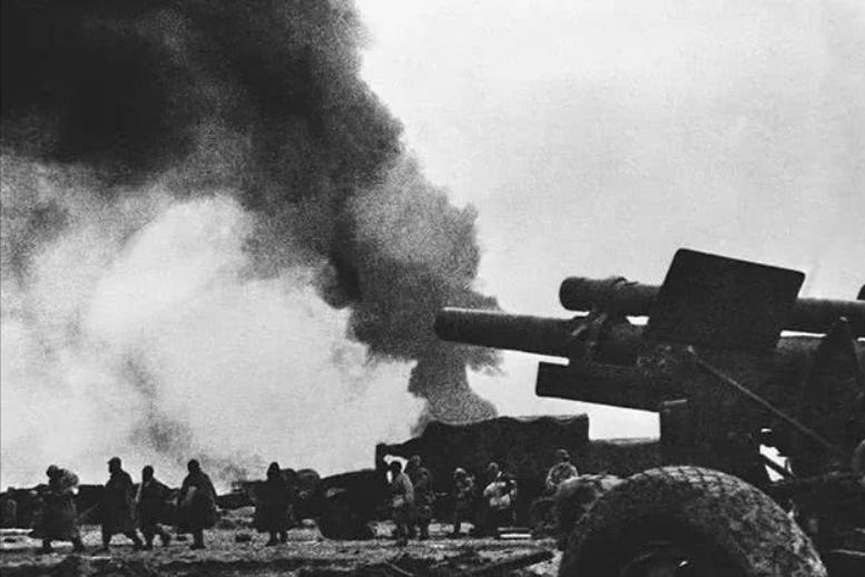 下令炮击英国紫石英号,解放军炮击英国紫石英号