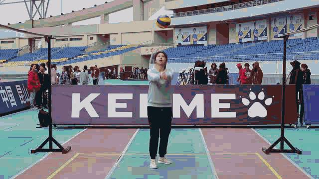 体育中考青春的模样,燃烧吧青春何洁翻唱