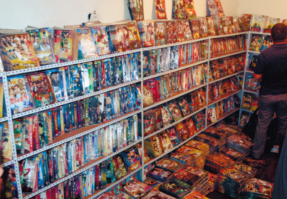 浠庣洍鐗堝埌姝ｇ増,浠庡厜鐩樺鍒惰棰戝埌鐢佃剳鎾斁涓嶅叏