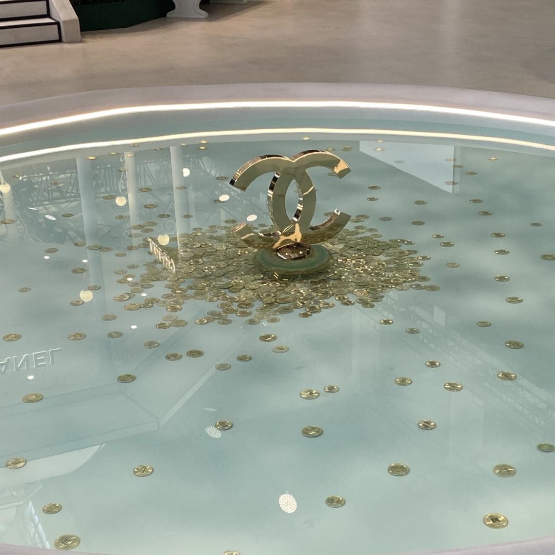 真想冲进他怀里——那些让人上头的男香