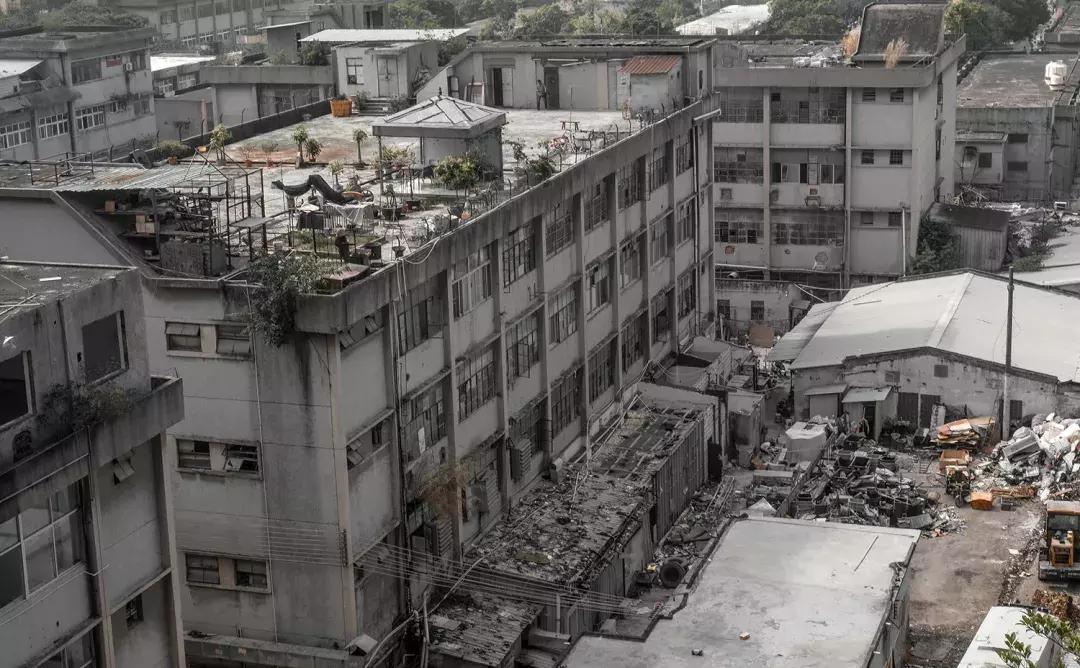 白石洲城中,白石洲的海边