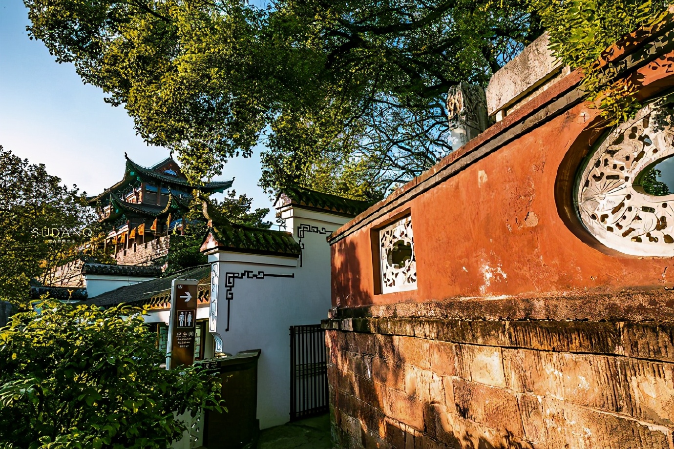 武汉著名的风景有黄鹤楼还有什么,武汉除了黄鹤楼还有哪些地方